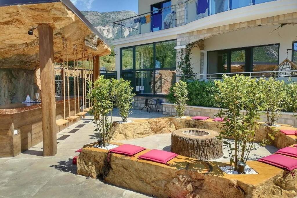 Modern Top Floor Sea View 3Br With Pools, Spa & Fitness Bečići Luaran gambar