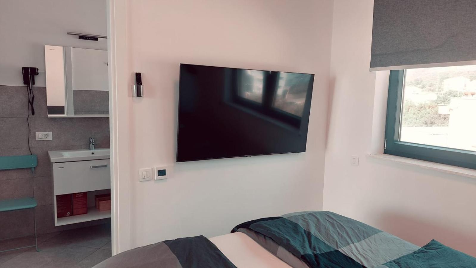 Modern Top Floor Sea View 3Br With Pools, Spa & Fitness Bečići Luaran gambar